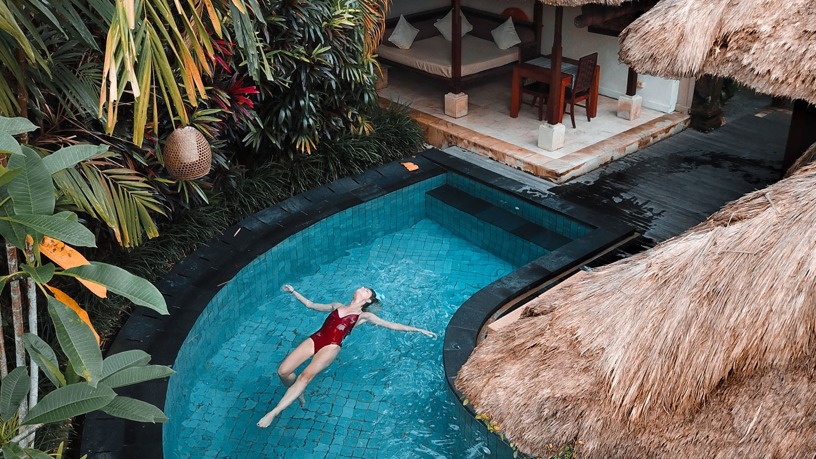 Pool Care for Hotels and Private Clubs